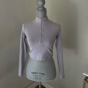 ARITZIA Sweatshirt top